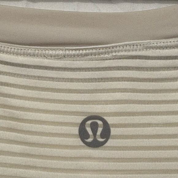 Lululemon Lean In Long Sleeve Striped Sheer Mesh Top Size 8 Green White FLAW - Picture 7 of 7
